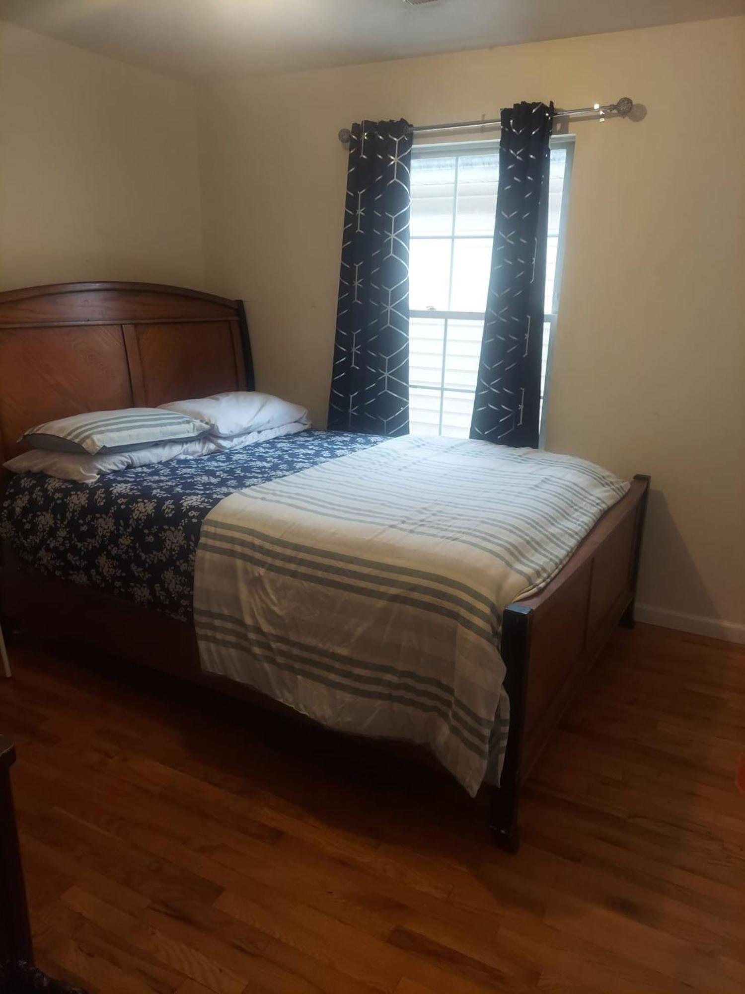 Crystal Room 1 Guest House Near 12Mins To Ewr Airport / Prudential / Njit / Penn Station Newark Exterior photo