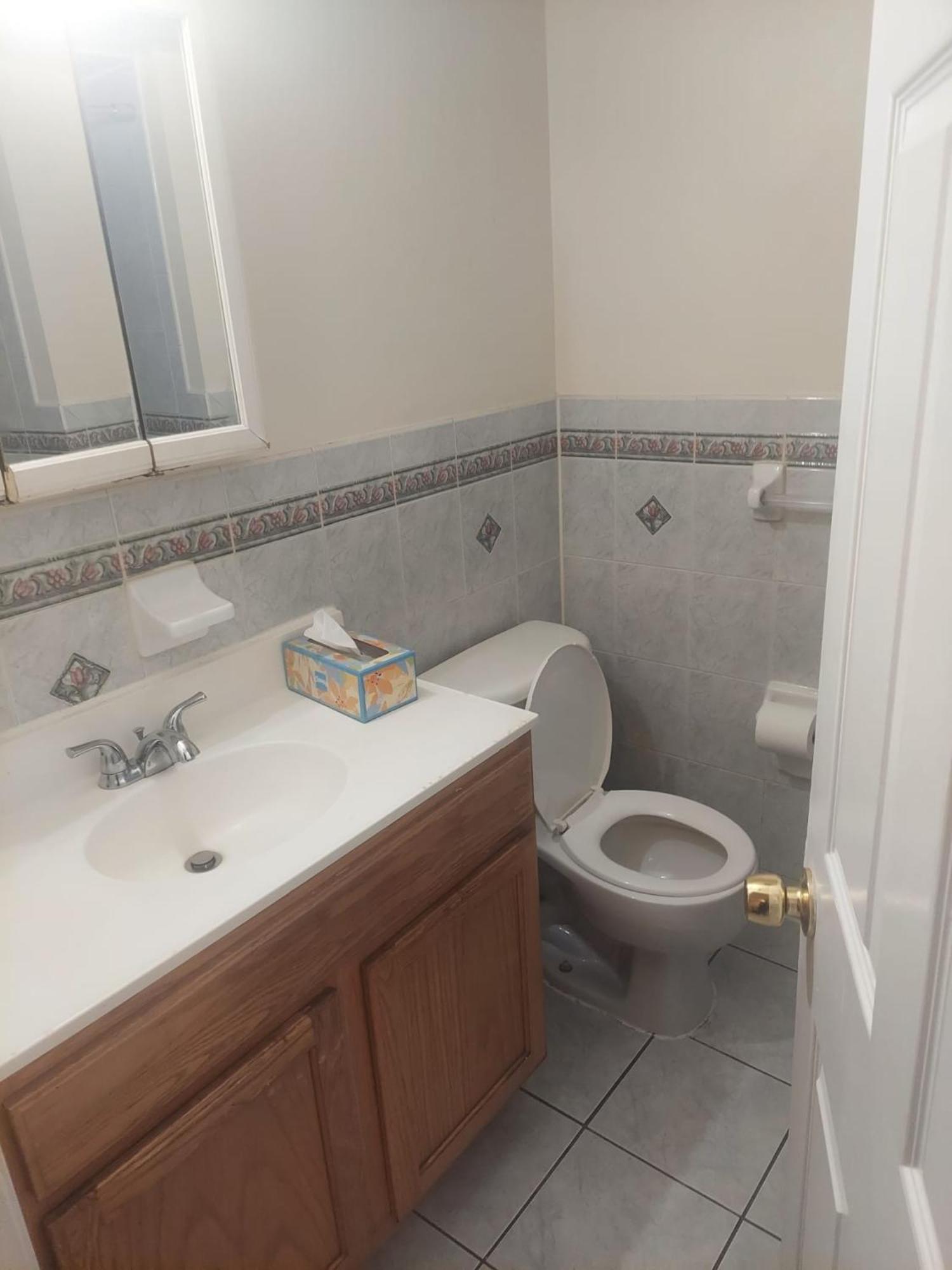 Crystal Room 1 Guest House Near 12Mins To Ewr Airport / Prudential / Njit / Penn Station Newark Exterior photo