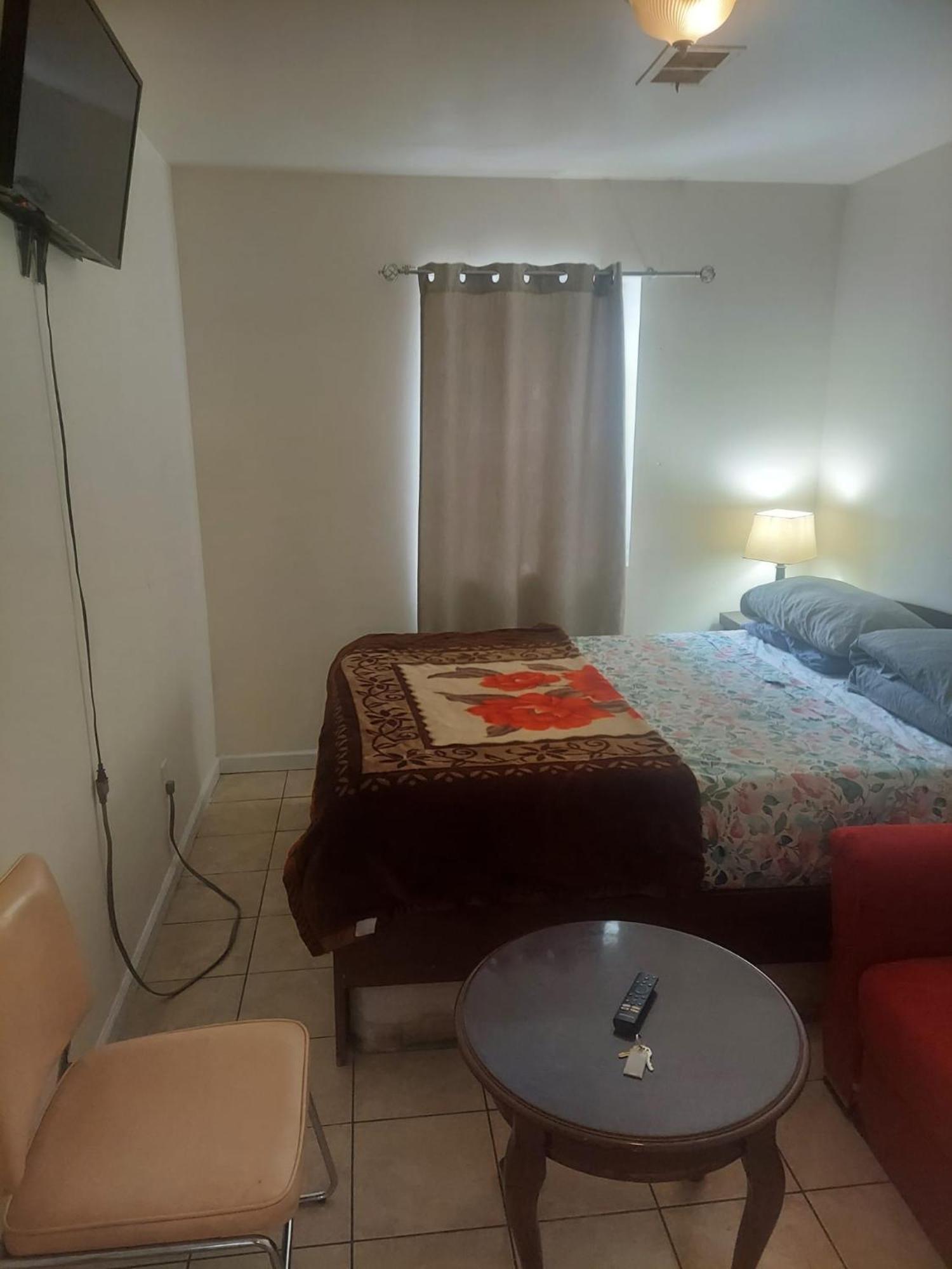 Crystal Room 1 Guest House Near 12Mins To Ewr Airport / Prudential / Njit / Penn Station Newark Exterior photo