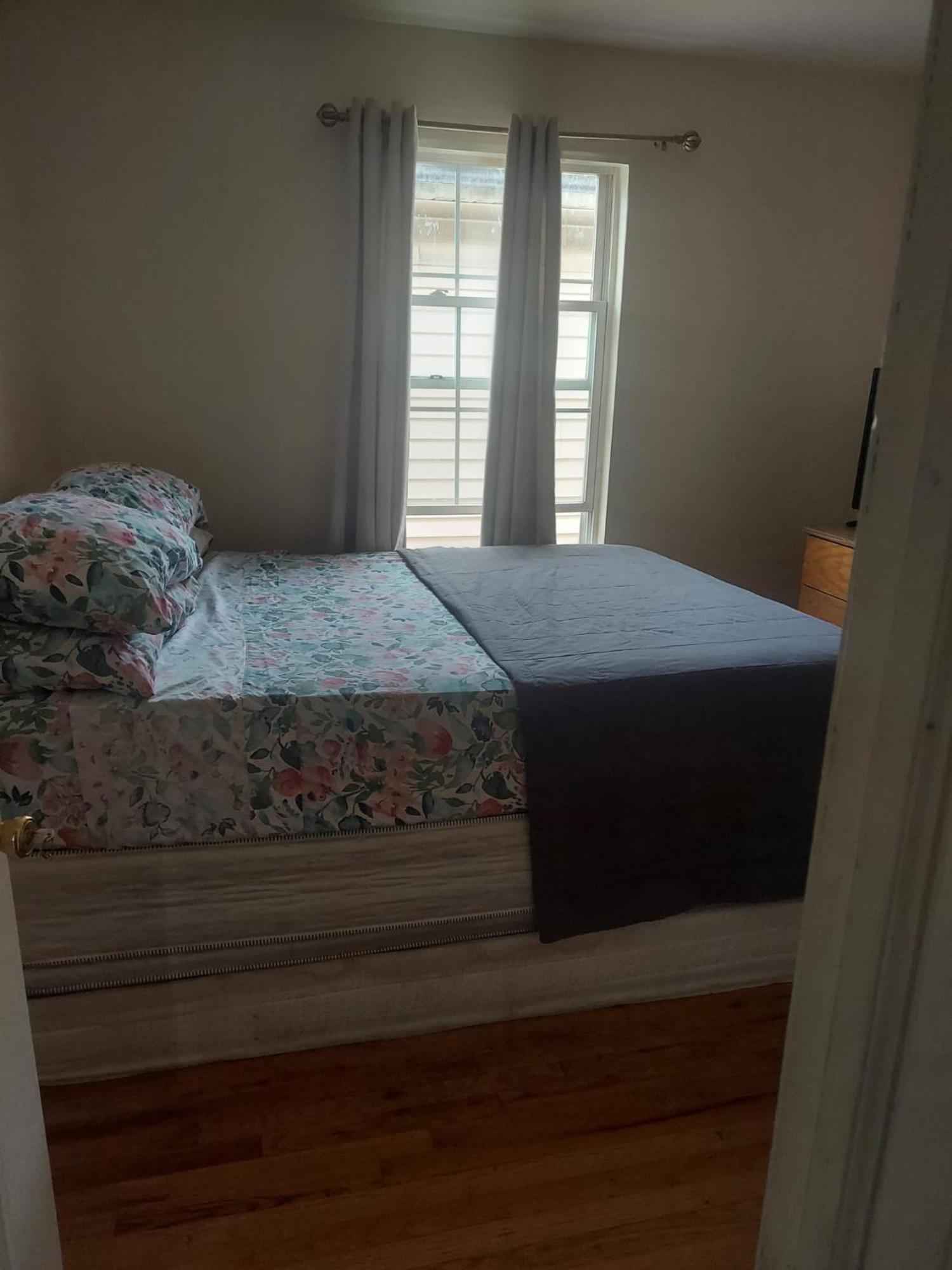Crystal Room 1 Guest House Near 12Mins To Ewr Airport / Prudential / Njit / Penn Station Newark Exterior photo