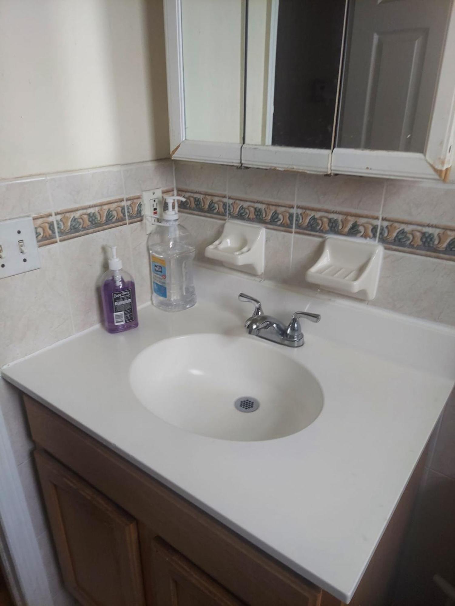 Crystal Room 1 Guest House Near 12Mins To Ewr Airport / Prudential / Njit / Penn Station Newark Exterior photo